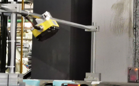 RFID 超高频工业读写器UR5306应用于工业产线 RFID 超高频工业读写器UR5306应用于工业产线