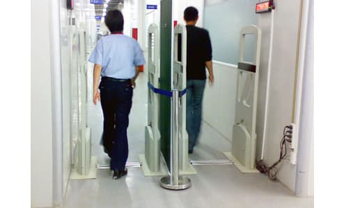 针对老人公寓定位的工业RFID阅读器系统方案